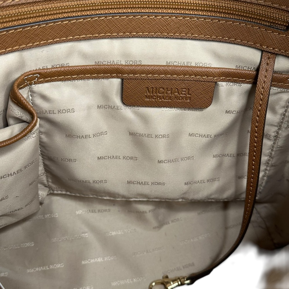 Michael Kors Vanilla MK Signature Logo Jet Set Tote Bag Brown Leather Straps NWT - Picture 9 of 13